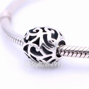 Authentic Chamilia GA-122 hollow filigree sterling silver charm